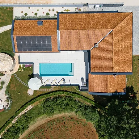 Kazunetta Villa Filipana
